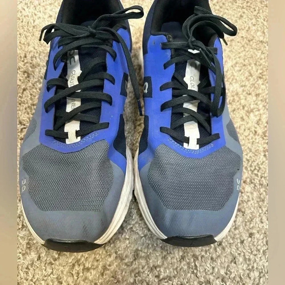 On Running Men's Cloudrunner Shoes - Metal / Midnight 10.5 - Picture 4 of 10